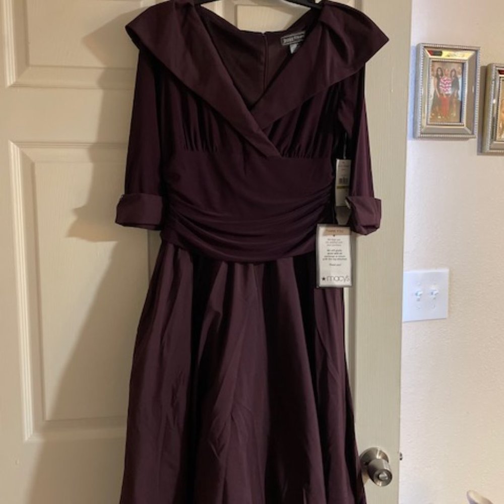 New Macy Dress Size 14P-Eggplant color